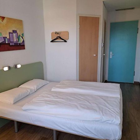 Ibis Budget Berlin Ost Екстериор снимка