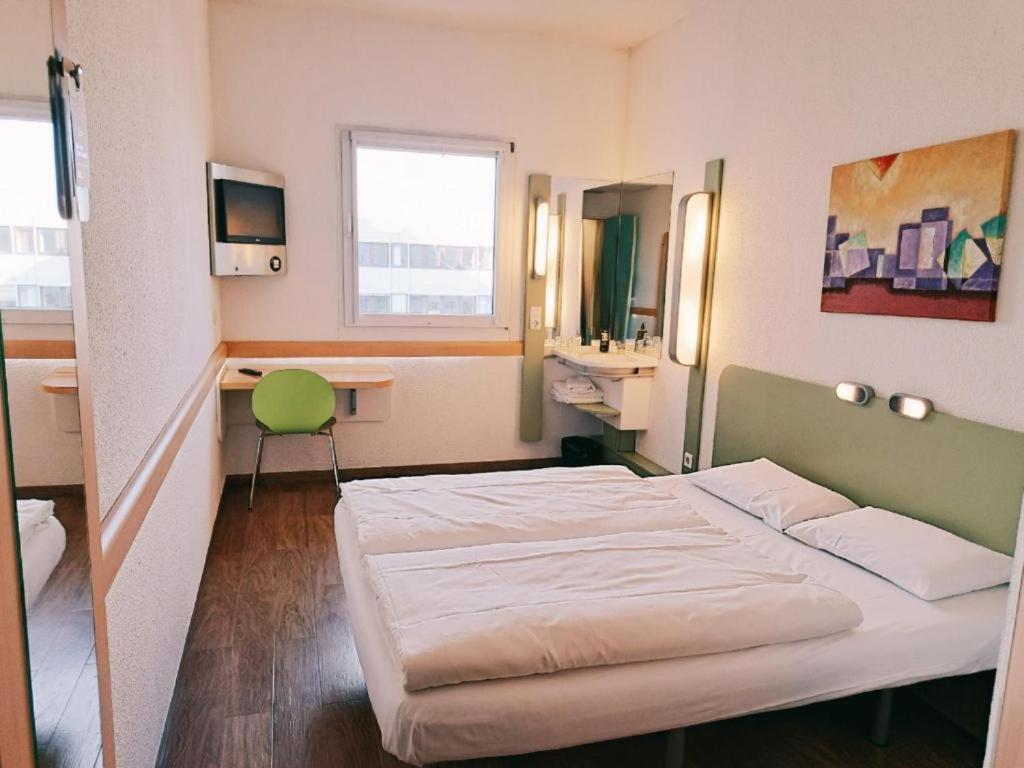 Ibis Budget Berlin Ost Hotel Екстериор снимка